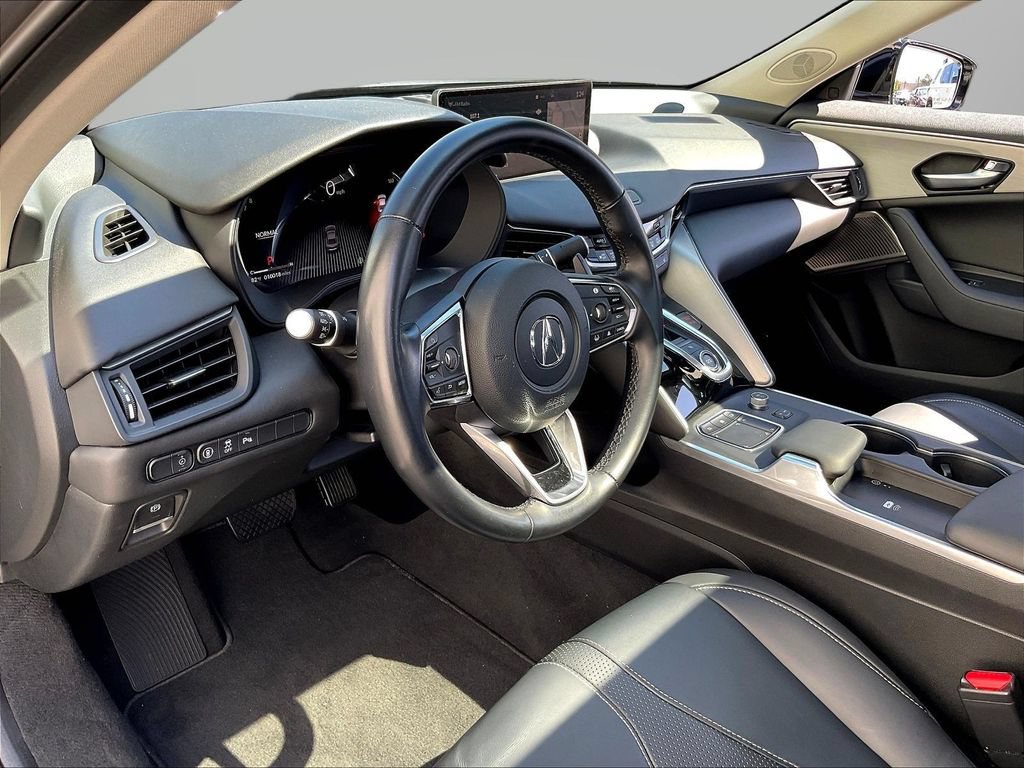 Used 2025 Acura TLX w/ Technology Package FWD image 18