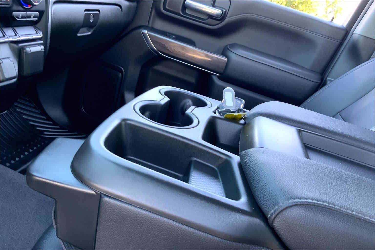 Used 2021 Chevrolet Silverado 2500 LTZ AWD/4WD image 33