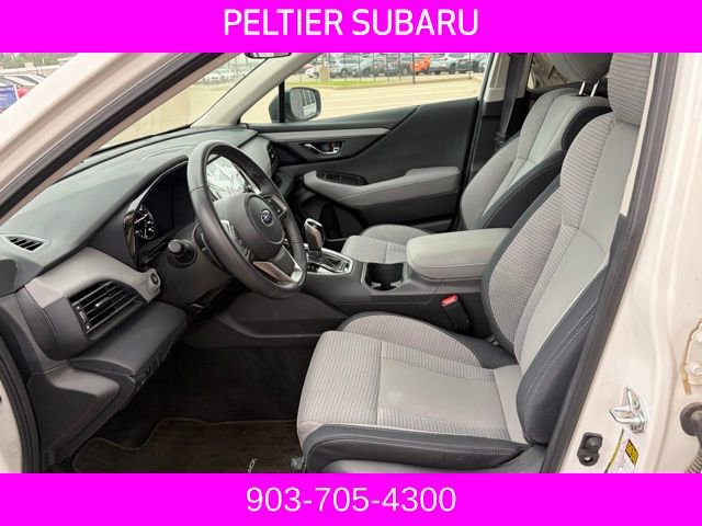 Used 2025 Subaru Outback Premium AWD/4WD image 6