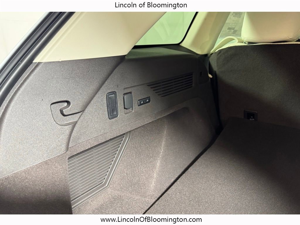 New 2026 Lincoln Nautilus Black Label w/ Jet Appearance Package AWD/4WD image 67