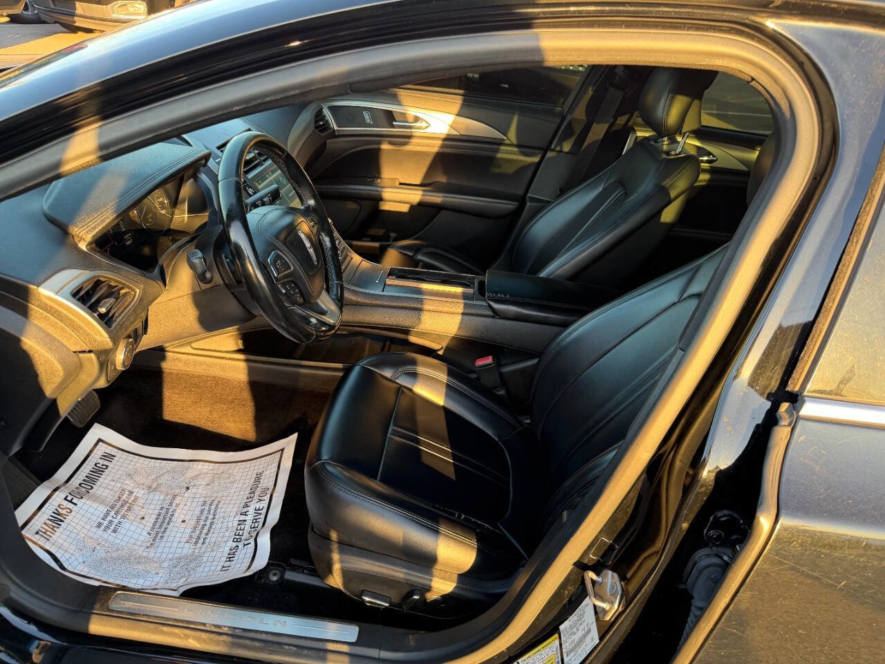 Used 2017 Lincoln MKZ Premiere image 10