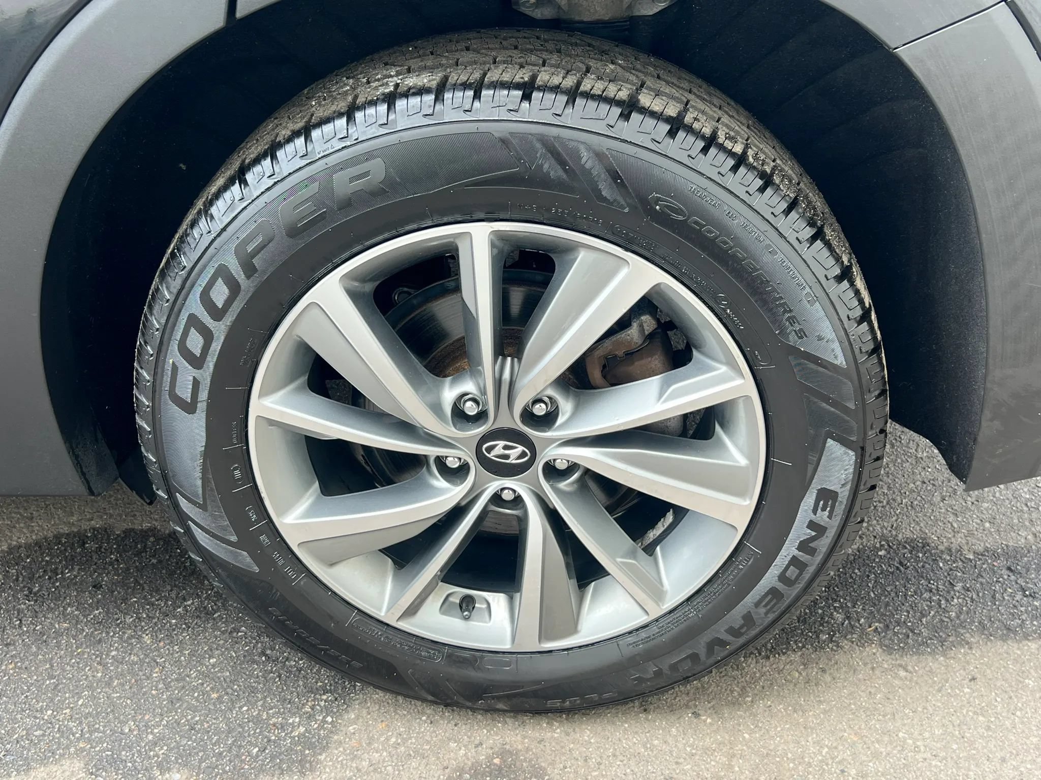 Used 2019 Hyundai Santa Fe SEL w/ Cargo Package AWD/4WD image 11