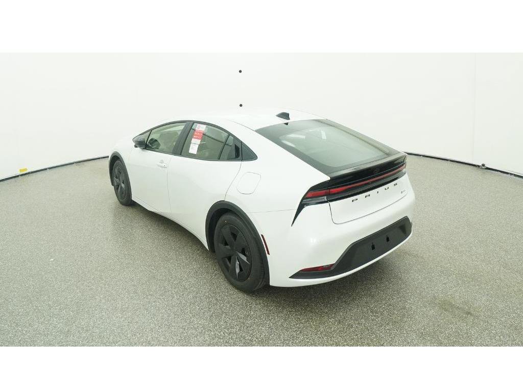 New 2026 Toyota Prius LE image 5