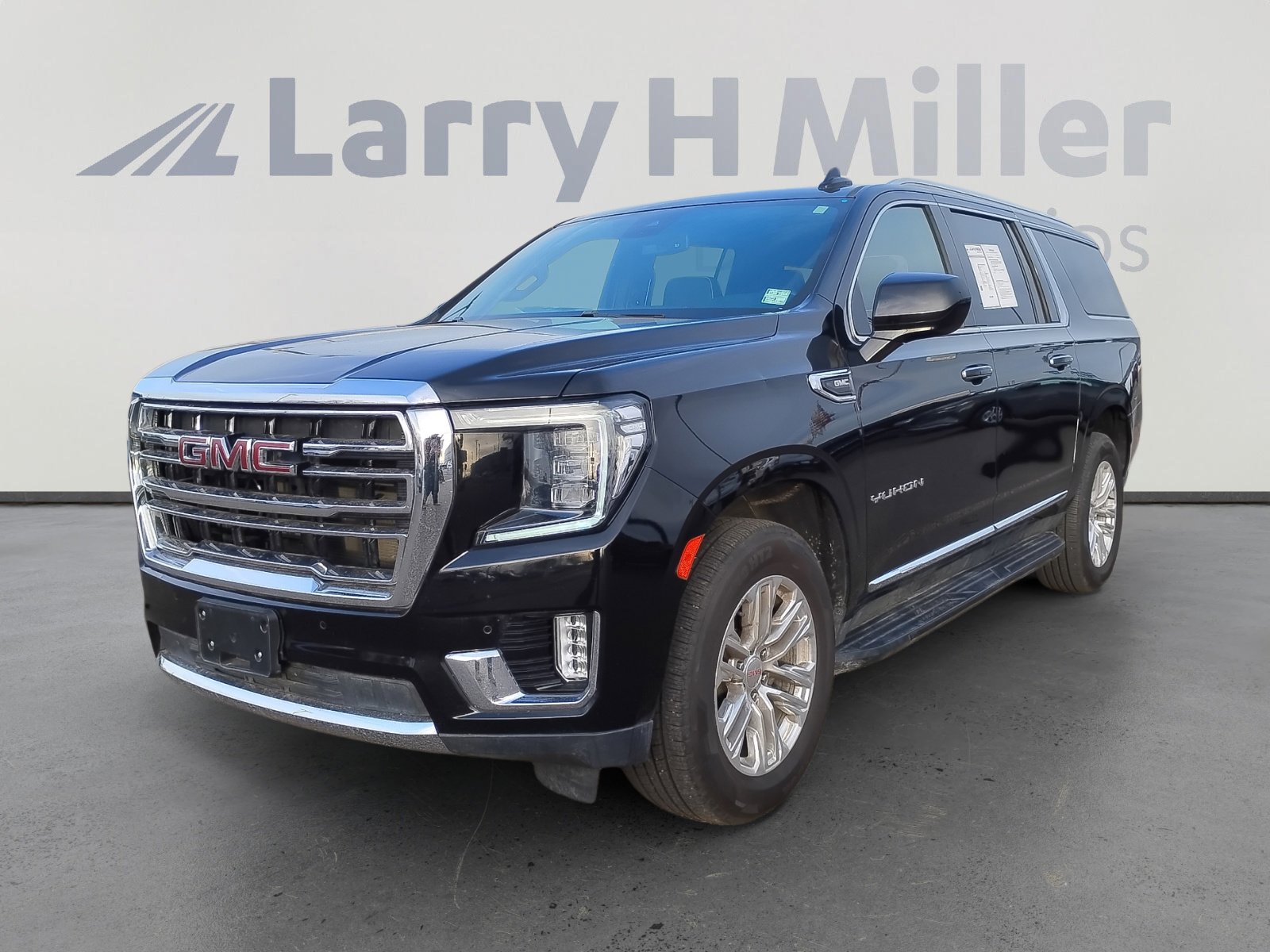 Used 2023 GMC Yukon XL SLT