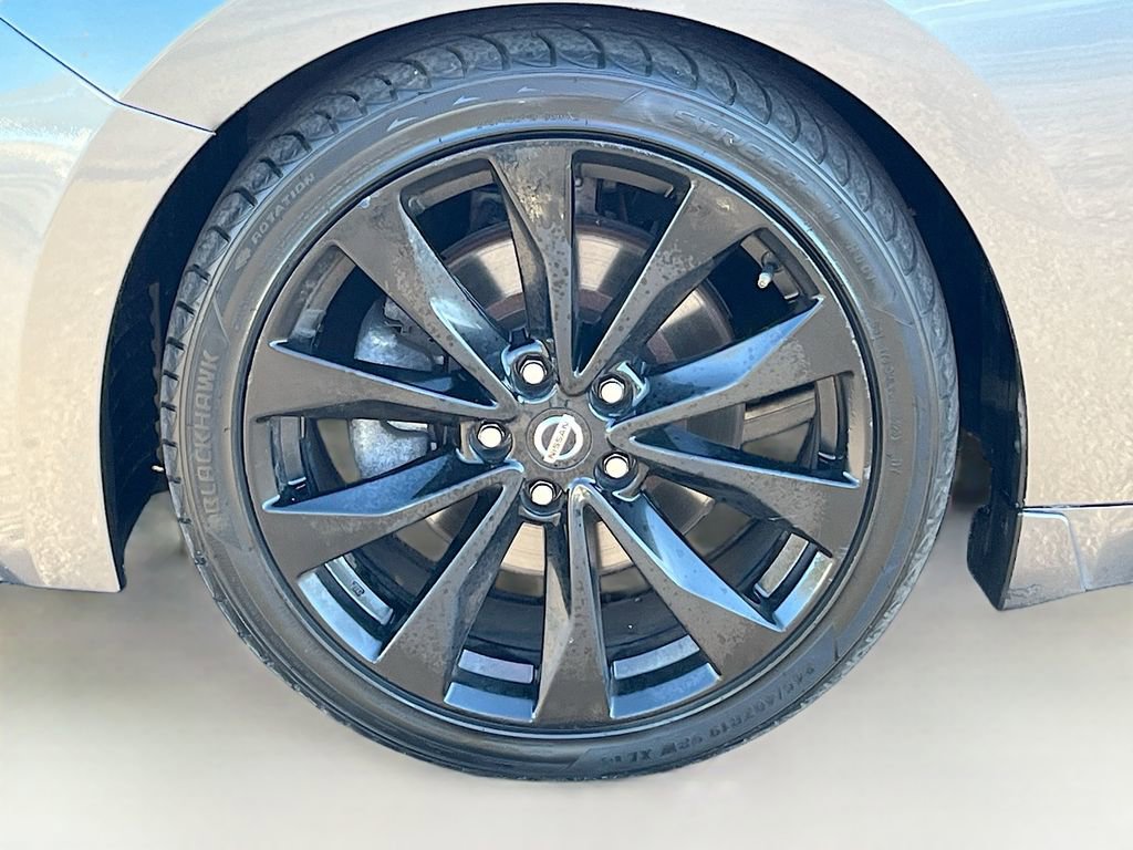 Used 2022 Nissan Maxima Platinum w/ Sport Mat Group image 33