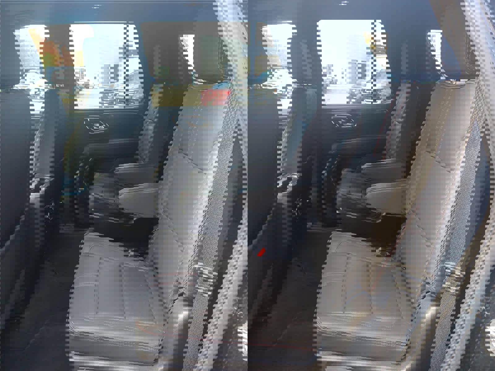 Used 2022 Chevrolet Tahoe RST w/ Luxury Package AWD/4WD image 18