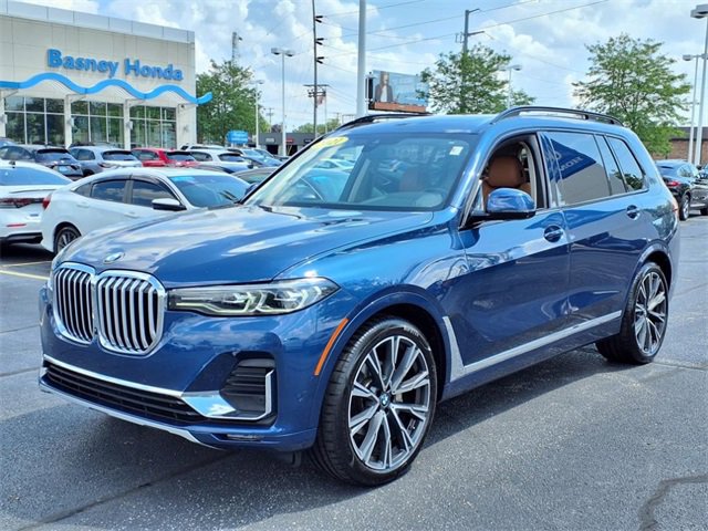 Used 2021 BMW X7 xDrive40i w/ Parking Assistance Package