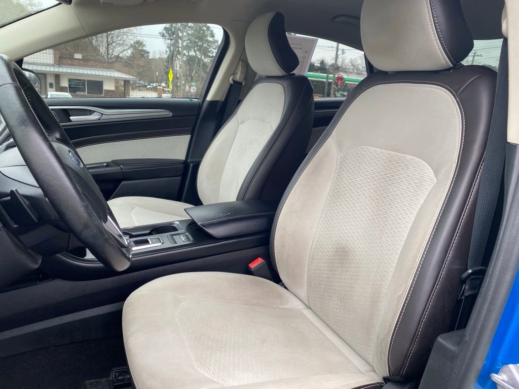 Used 2019 Ford Fusion SE w/ Equipment Group 151A image 10