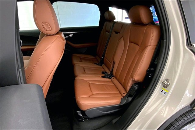Certified 2023 Audi Q7 2.0T Premium w/ Convenience Package image 26