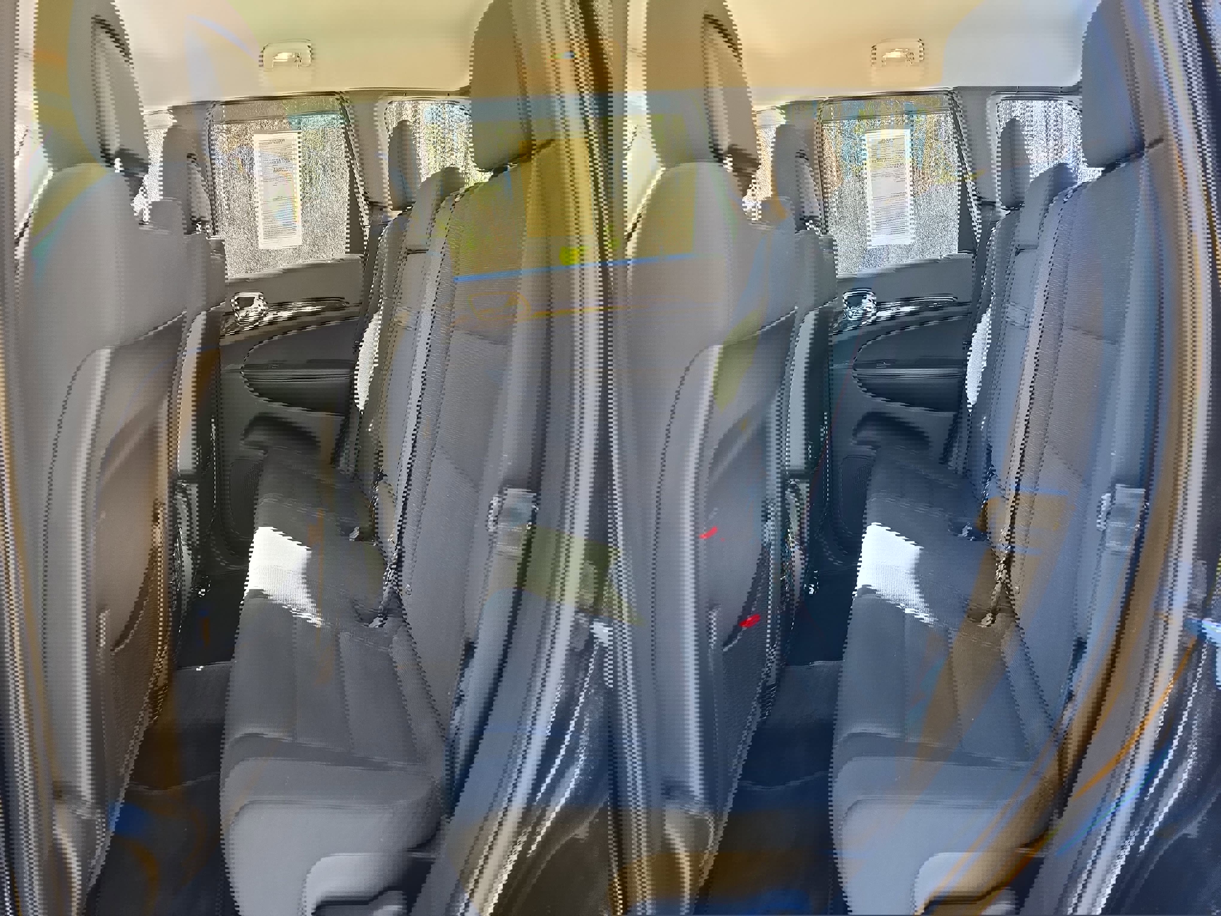 Used 2011 Jeep Grand Cherokee Laredo image 13