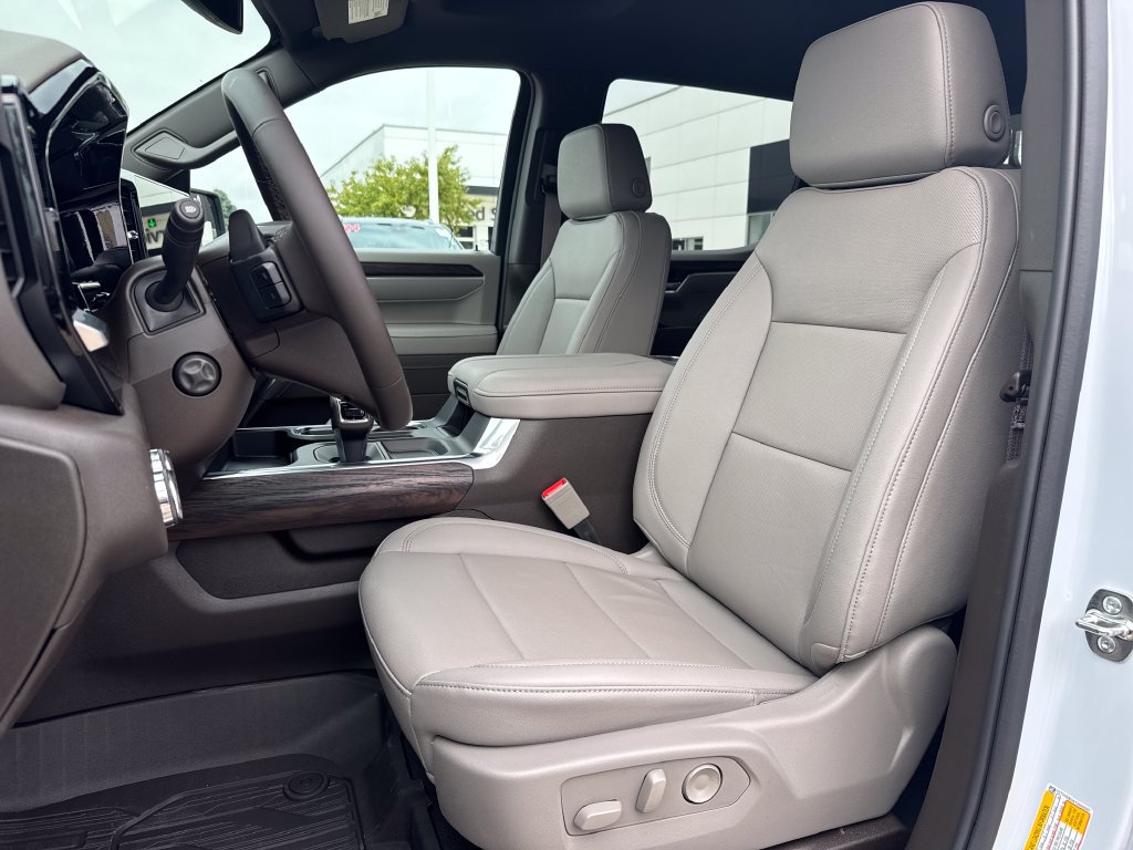 New 2026 GMC Sierra 1500 SLT w/ SLT Premium Plus Package AWD/4WD image 19