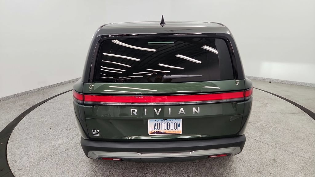 Used 2025 Rivian R1S Adventure Dual AWD/4WD image 32