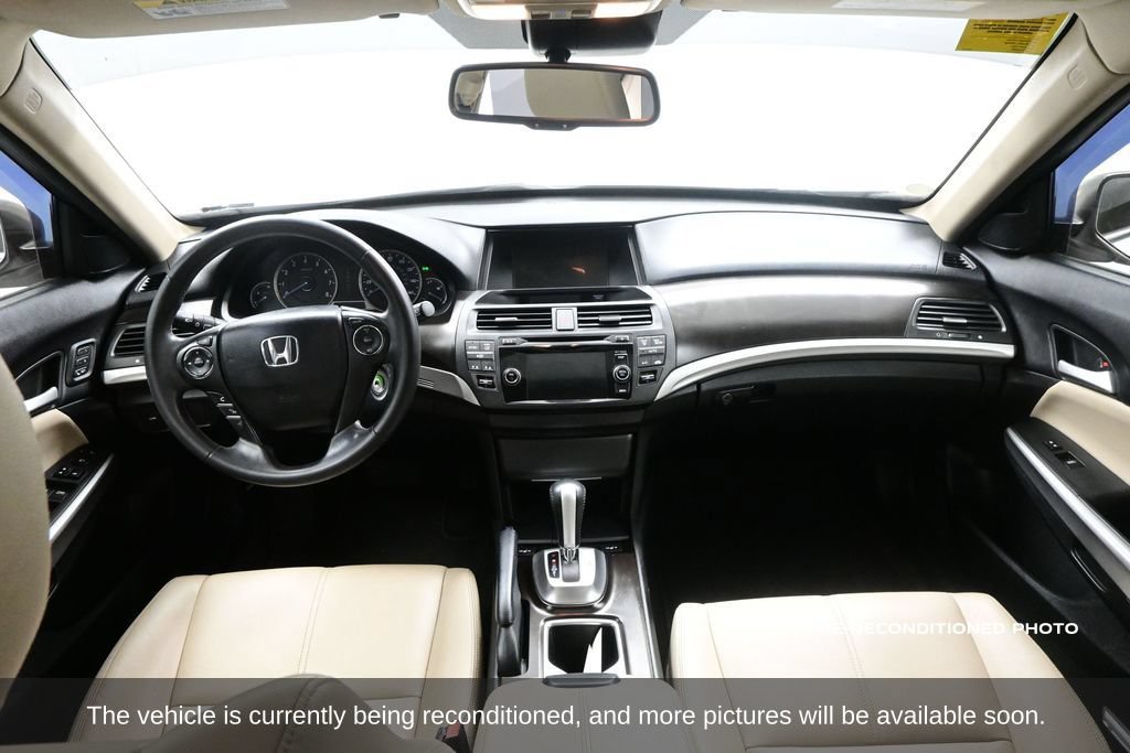 Used 2015 Honda Crosstour EX-L image 16