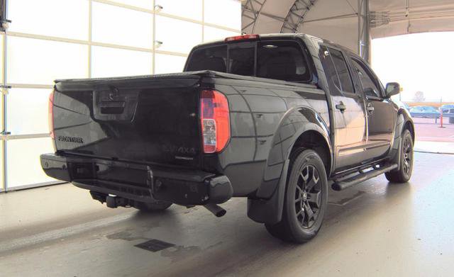Used 2021 Nissan Frontier SV w/ Midnight Edition Floor Mats image 3