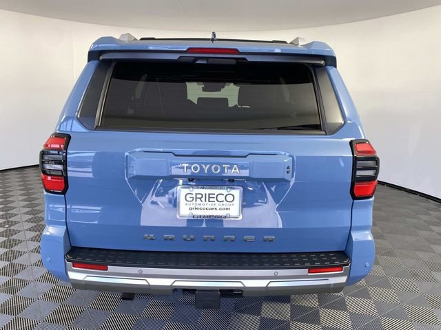 Used 2025 Toyota 4Runner Limited w/ Tow Technology Package AWD/4WD image 7
