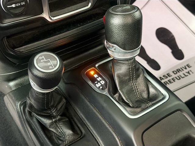 Used 2023 Jeep Wrangler Sport image 16