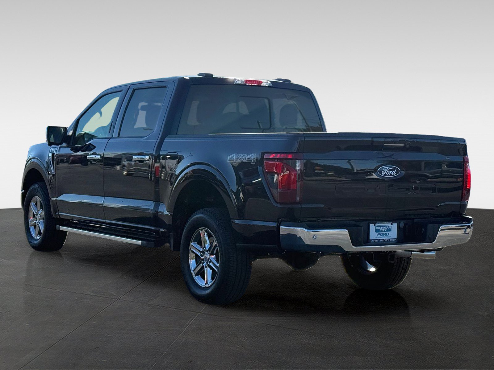 Used 2024 Ford F150 XLT w/ Equipment Group 302A MID AWD/4WD image 7