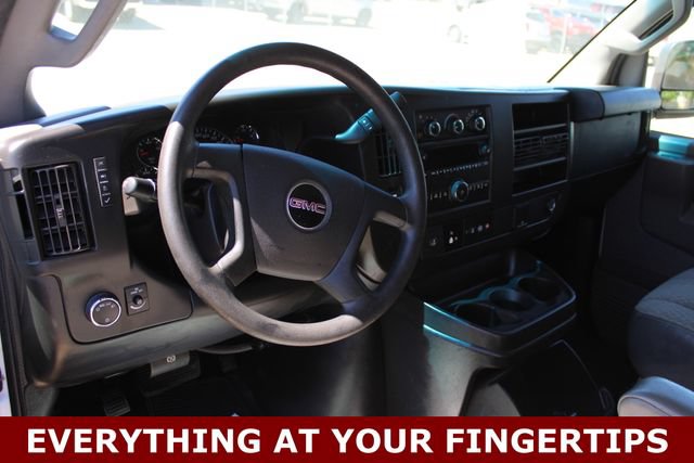 Used 2018 GMC Savana 2500 Extended RWD image 2