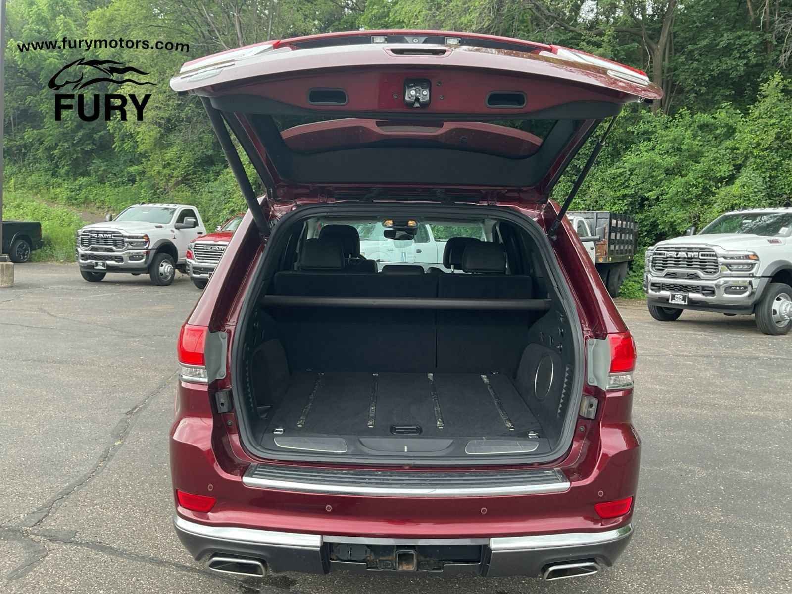 Used 2017 Jeep Grand Cherokee Summit AWD/4WD image 25