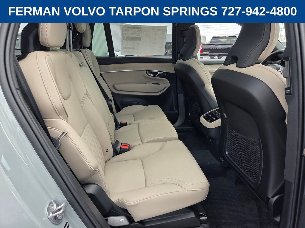 New 2026 Volvo XC90 B6 Plus w/ Protection Package Premier image 18