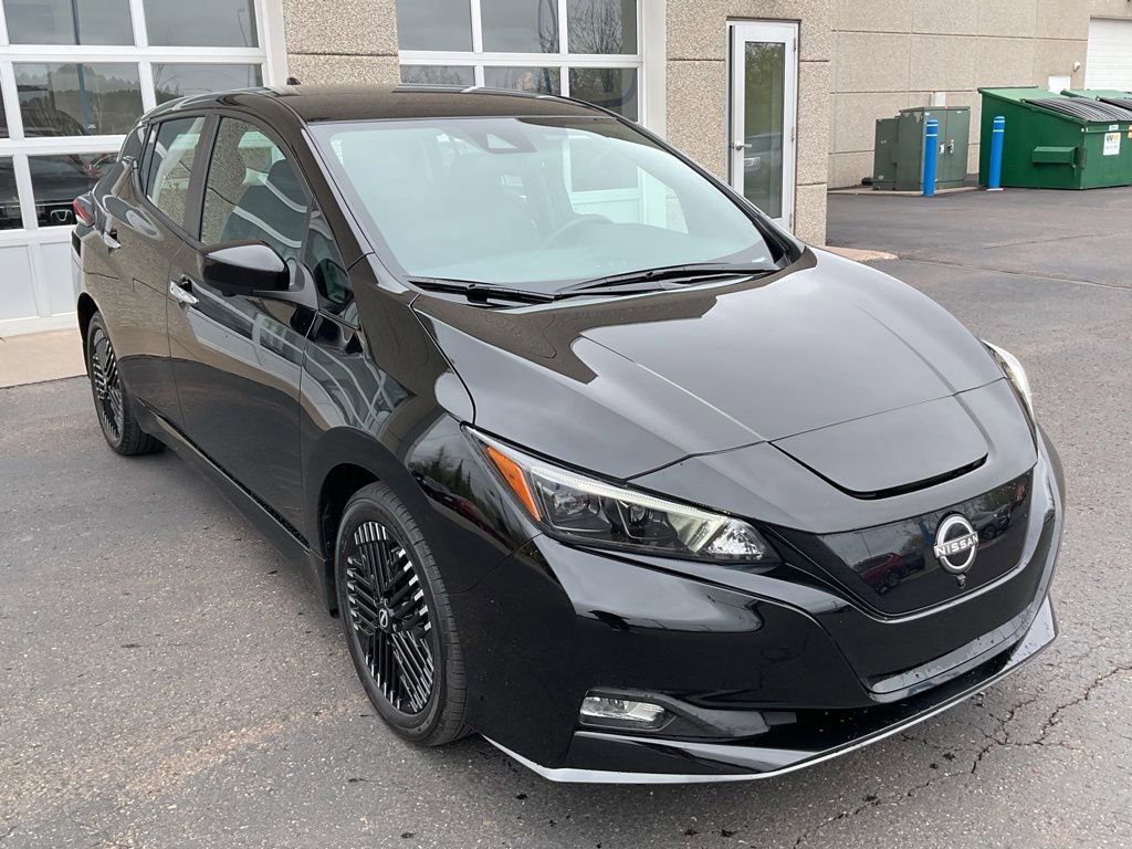 Used 2025 Nissan Leaf SV Plus FWD image 3