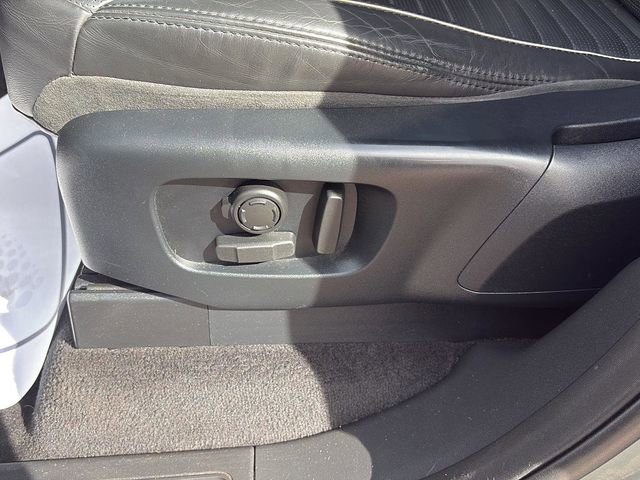 Used 2017 Land Rover Discovery HSE image 7