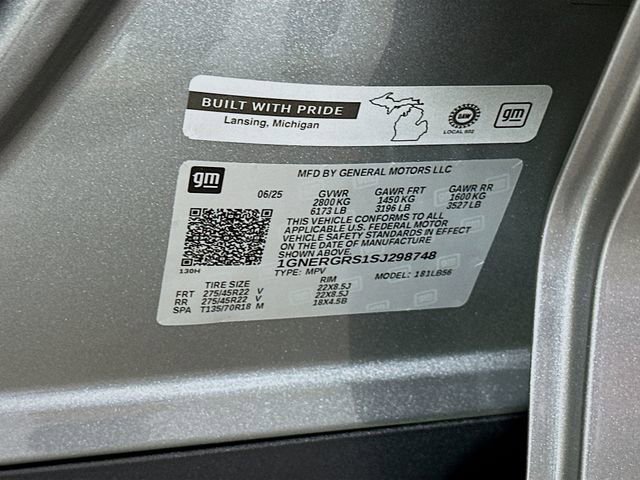 New 2025 Chevrolet Traverse LT FWD image 36