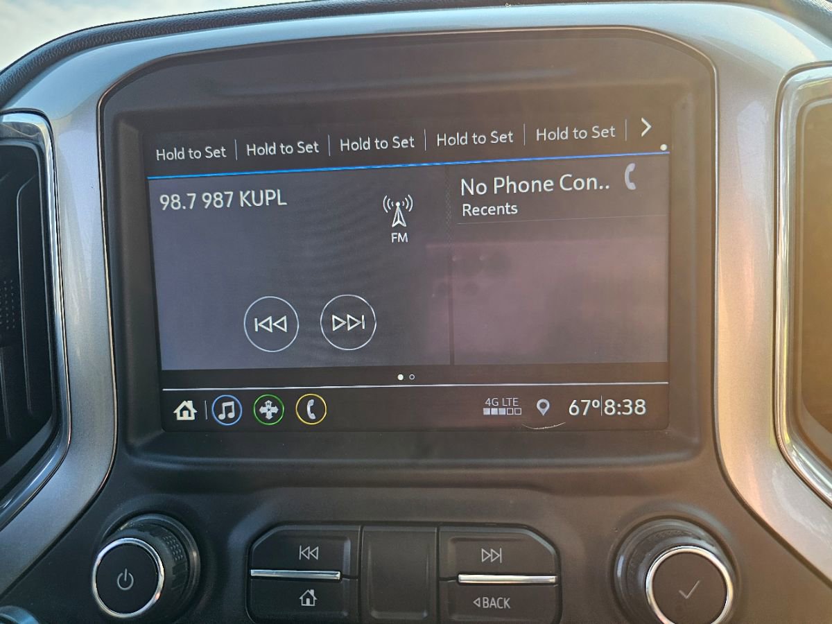 Used 2020 Chevrolet Silverado 1500 LT w/ Remote Start Package image 8