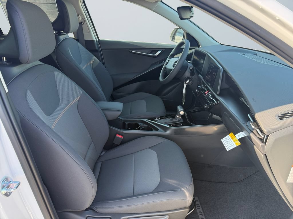 New 2026 Kia Niro LX FWD image 15