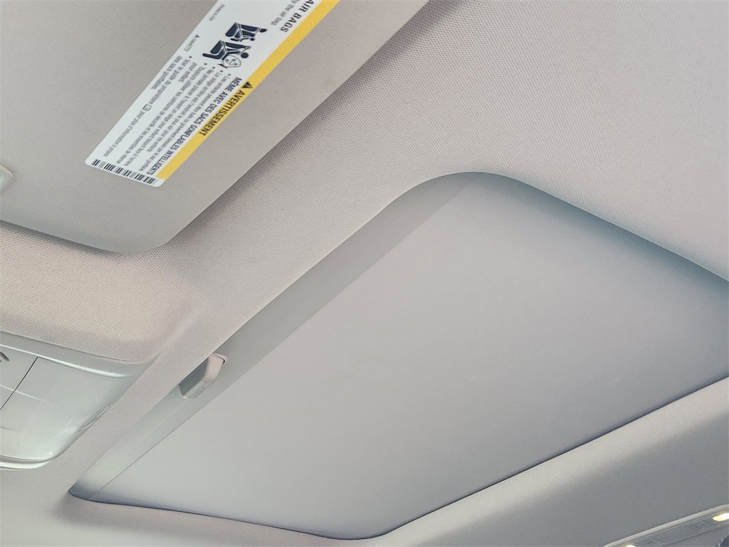 Used 2019 GMC Acadia Denali w/ Technology Package image 18