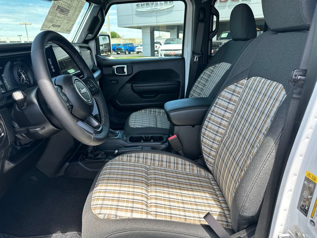 New 2026 Jeep Wrangler Unlimited Sport AWD/4WD image 11