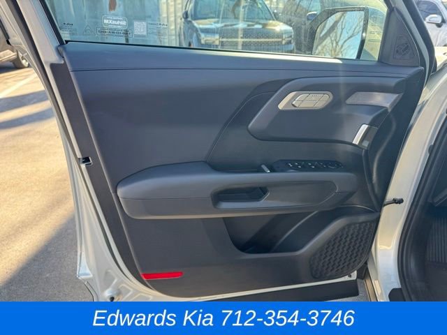 New 2027 Kia Telluride S image 13