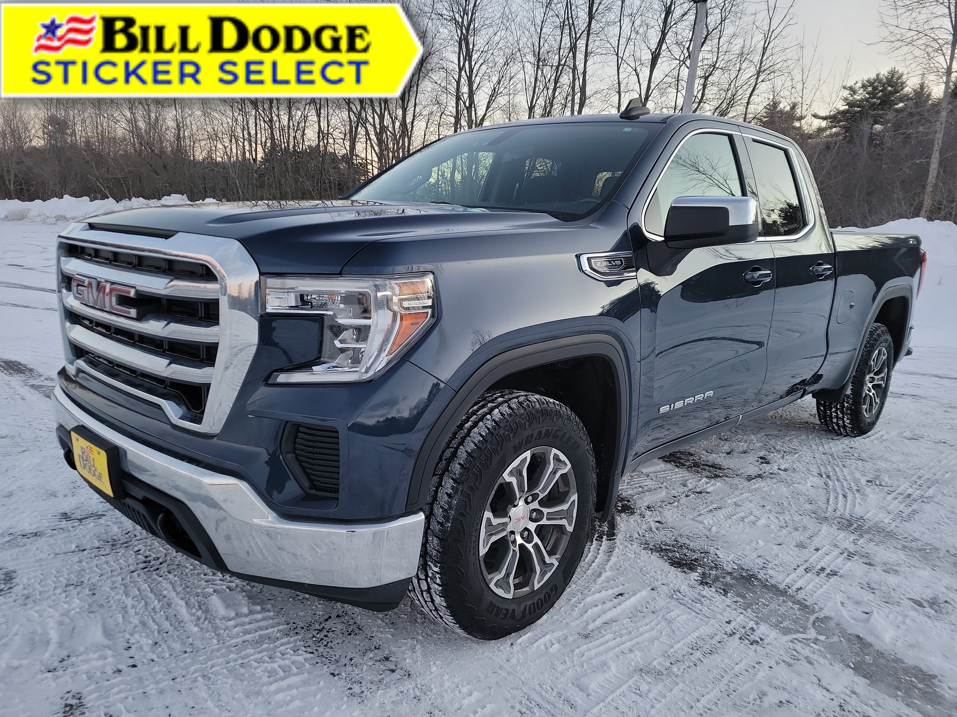 Used 2021 GMC Sierra 1500 SLE w/ X31 Off-Road Package image 1