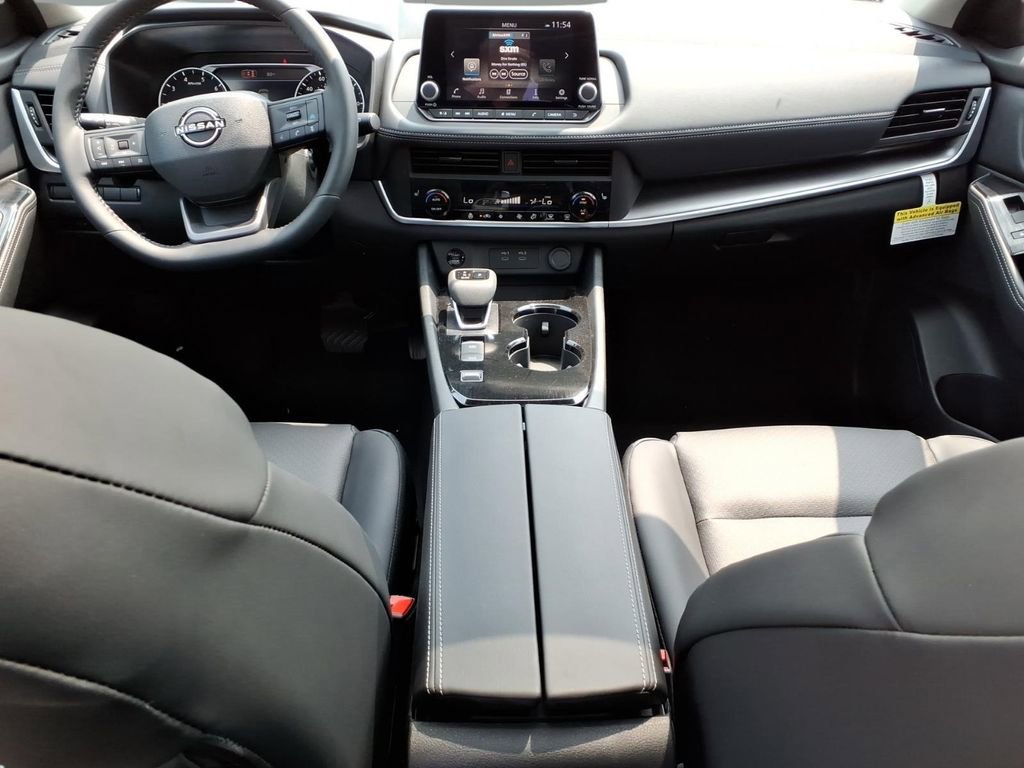 New 2026 Nissan Rogue SV FWD image 12