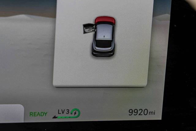 Used 2024 Genesis GV60 RWD image 8