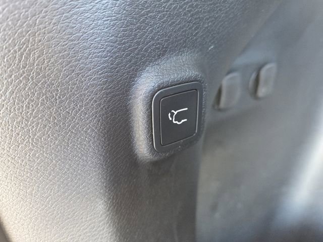 Used 2021 Jeep Cherokee Limited image 15