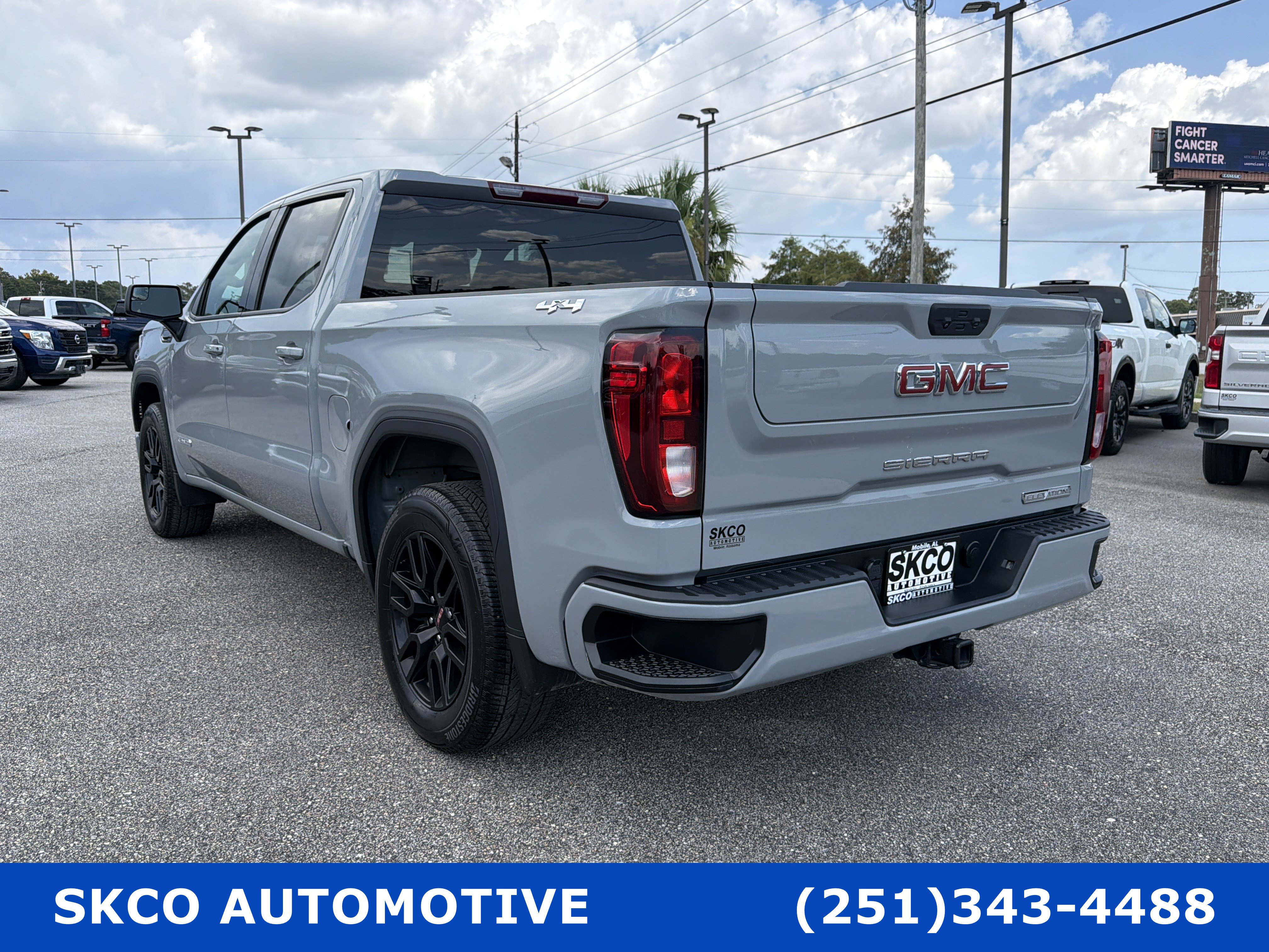Used 2024 GMC Sierra 1500 Elevation AWD/4WD image 3