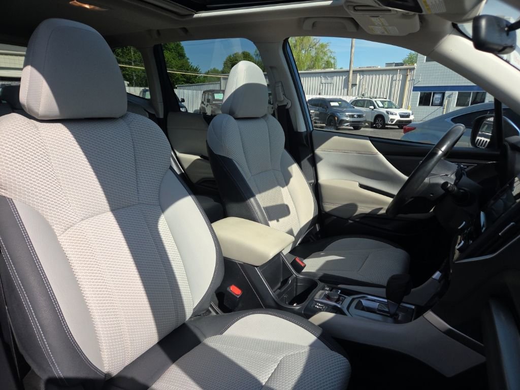 Used 2021 Subaru Forester Premium AWD/4WD image 20