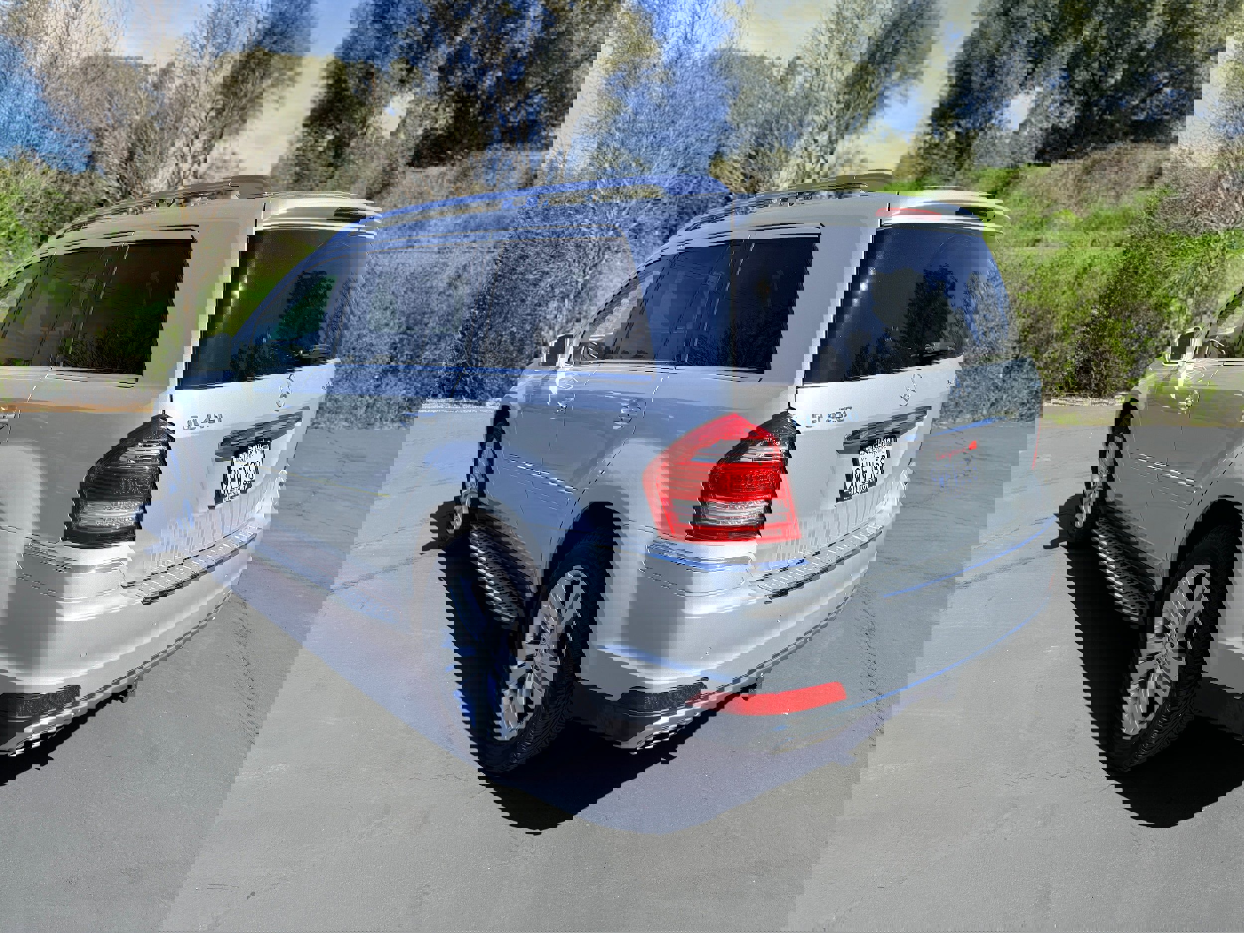 Used 2011 Mercedes-Benz GL 450 4matic image 8