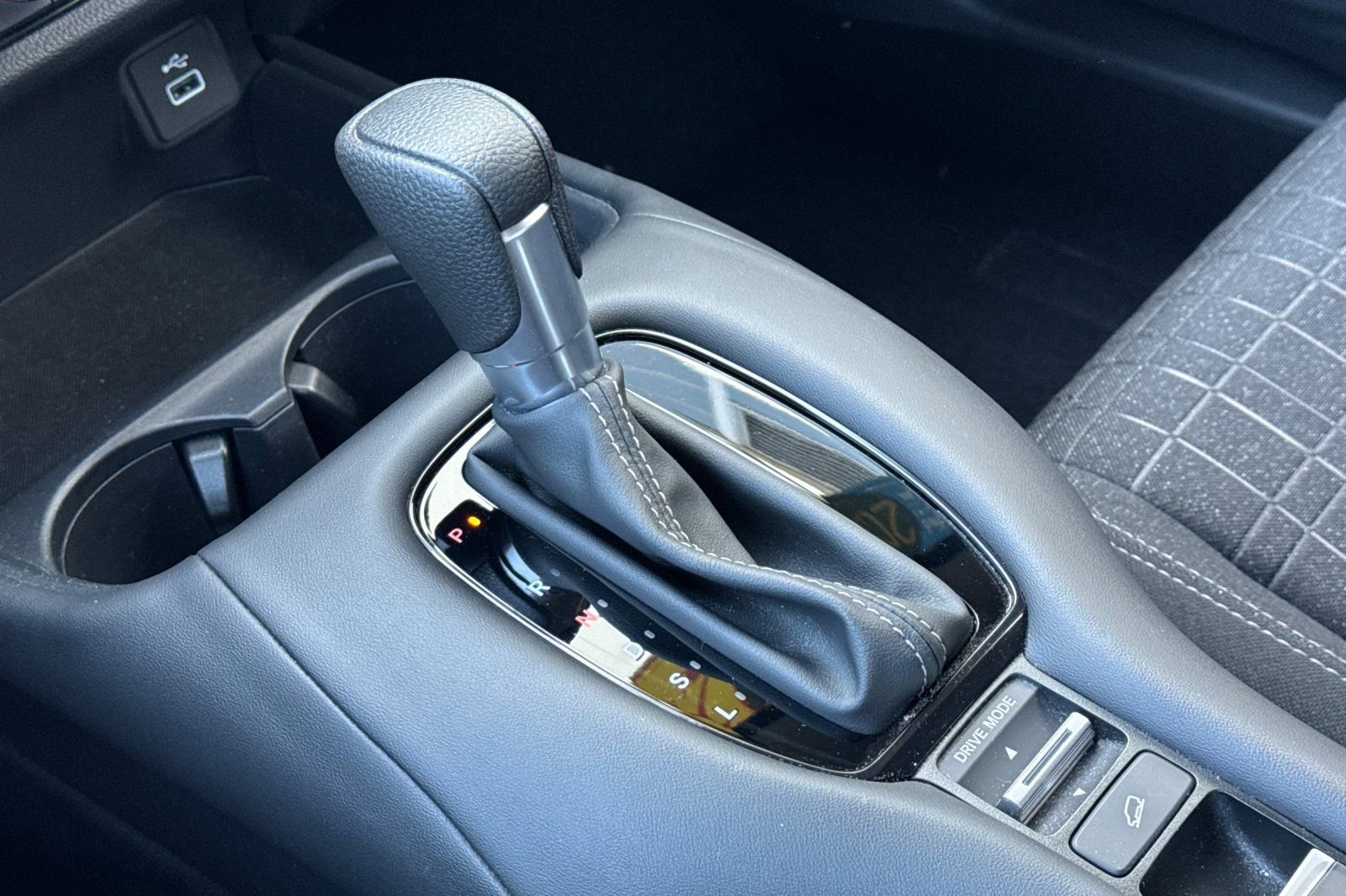 Certified 2024 Honda HR-V LX image 23