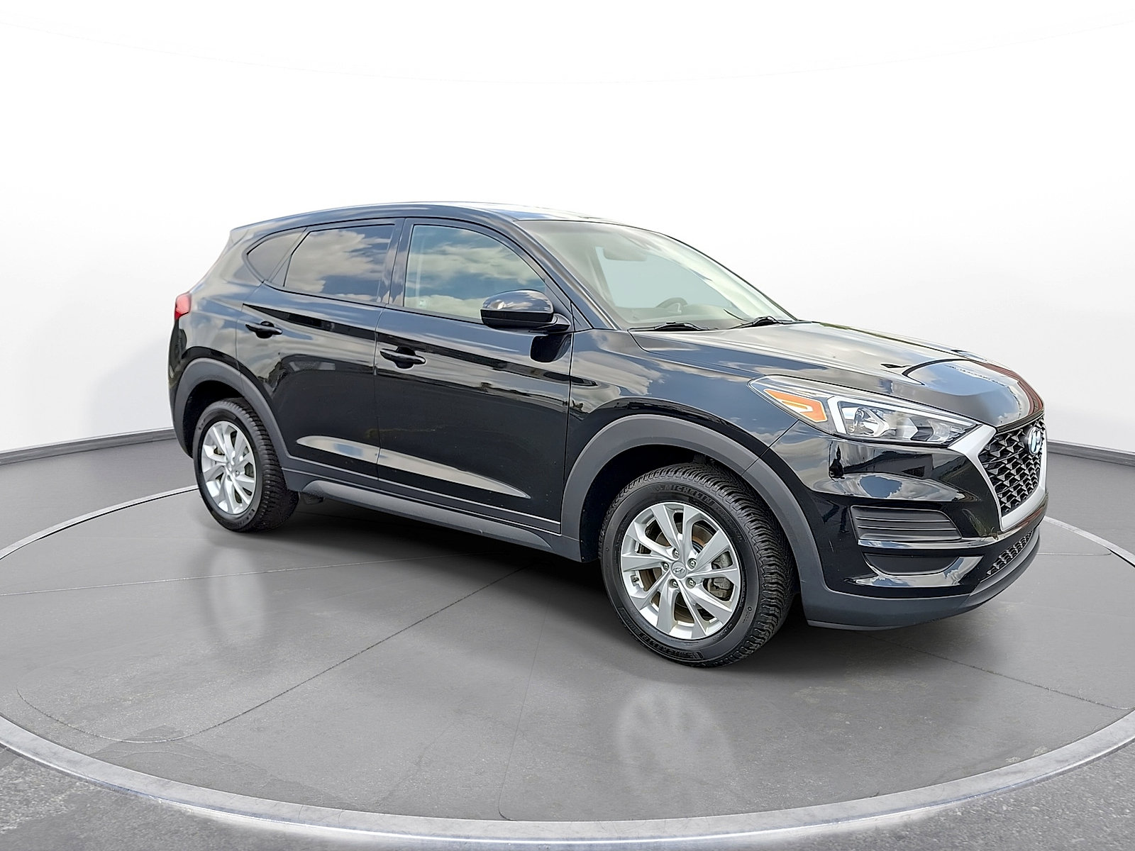Used 2021 Hyundai Tucson SE w/ Cargo Package FWD image 9