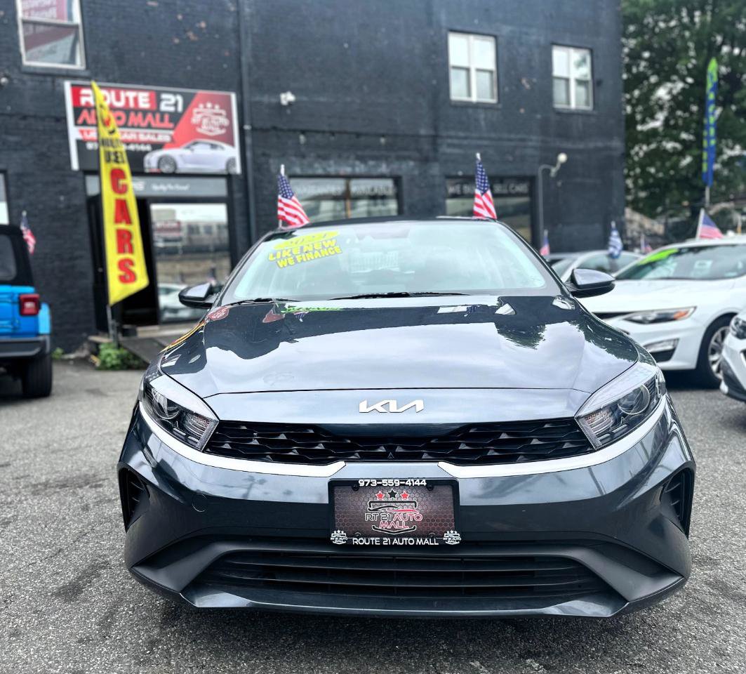 Used 2024 Kia Forte LXS FWD image 2