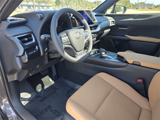 New 2025 Lexus UX 300h FWD image 24
