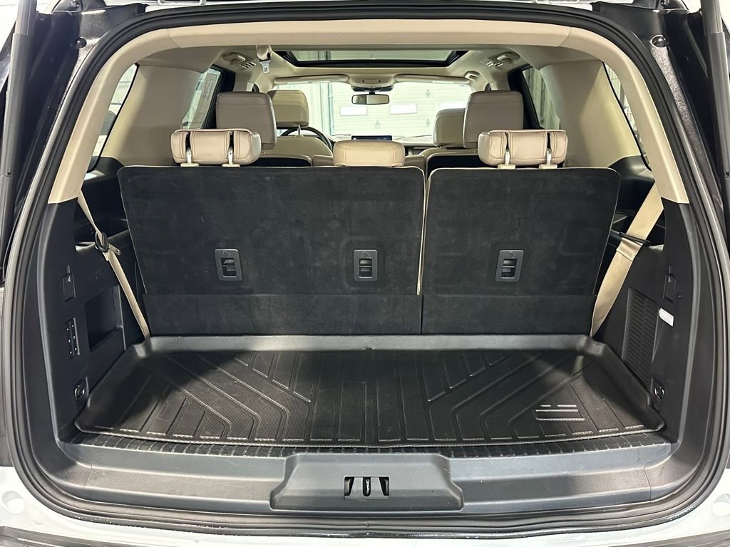 Used 2024 Ford Expedition Limited image 28