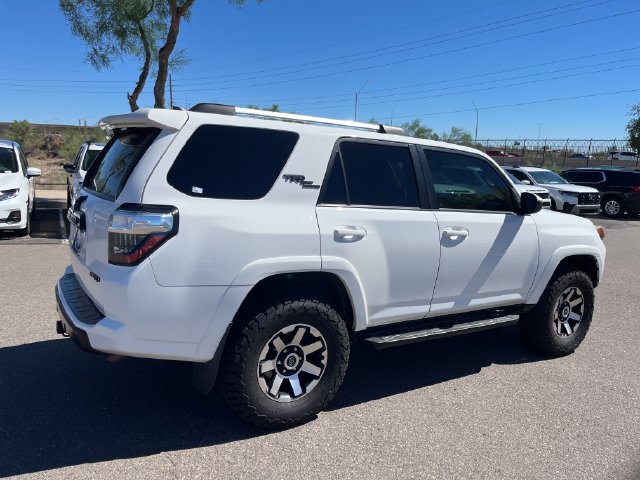 Used 2018 Toyota 4Runner TRD Off-Road AWD/4WD image 8
