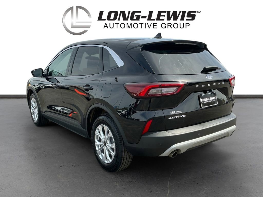 Used 2023 Ford Escape Active w/ Tech Pack #1 image 4