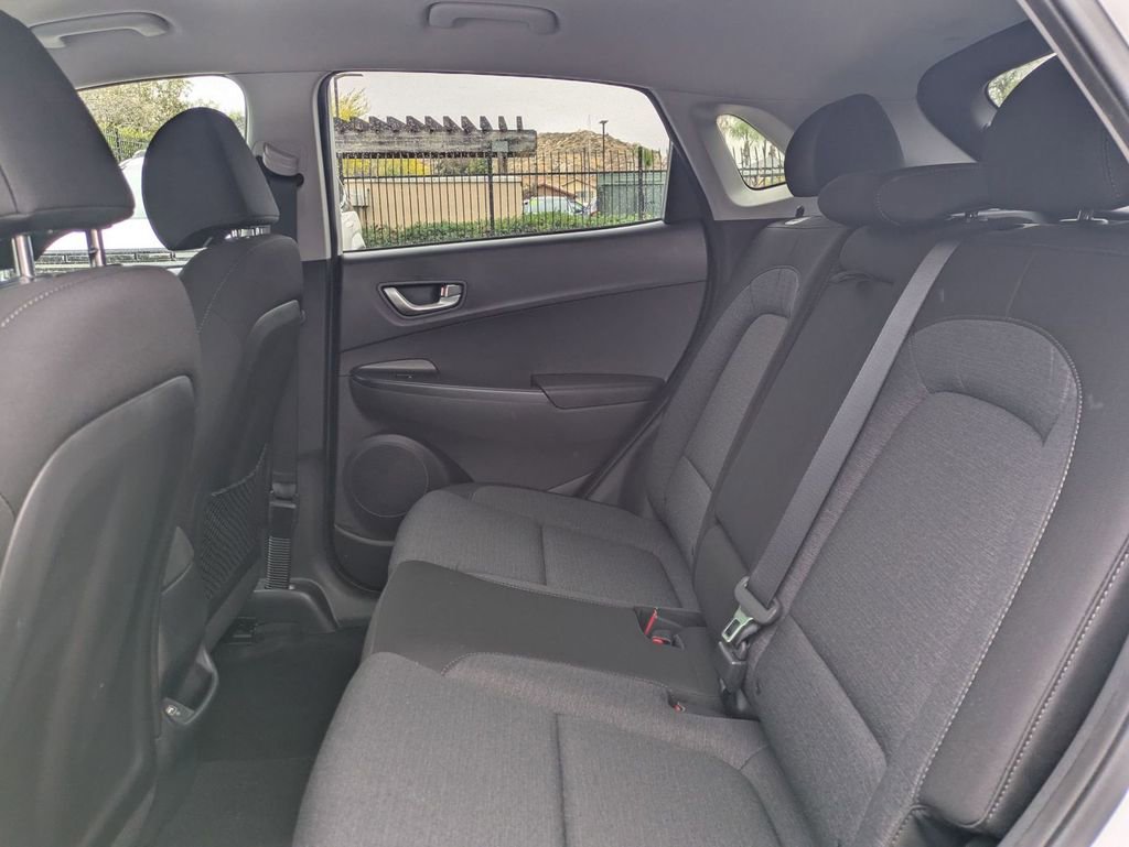 Certified 2023 Hyundai Kona SE image 27