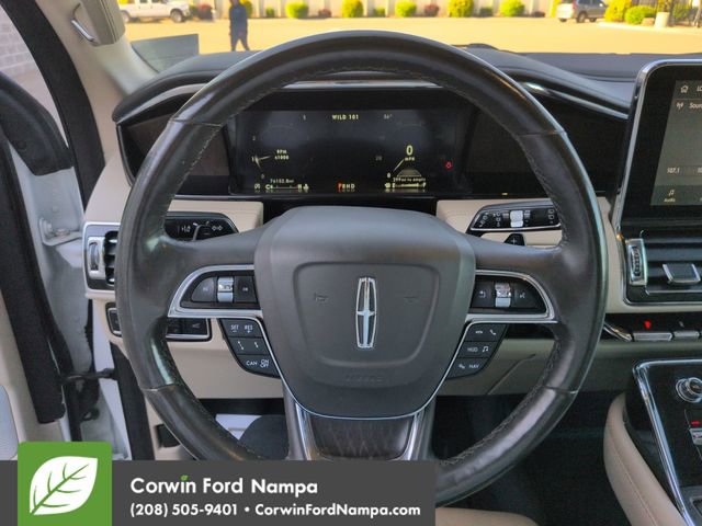 Used 2021 Lincoln Navigator Reserve AWD/4WD image 14