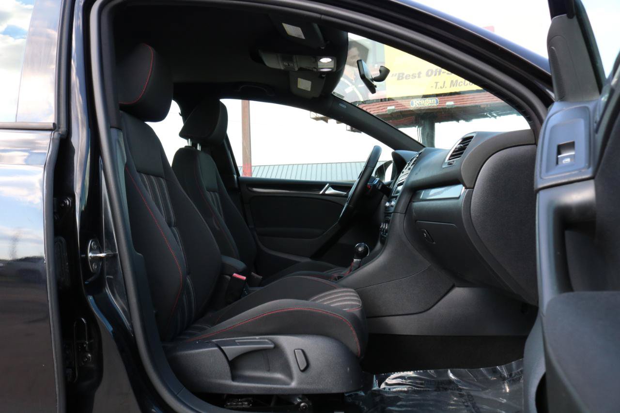 Used 2013 Volkswagen GTI Wolfsburg Edition FWD image 41