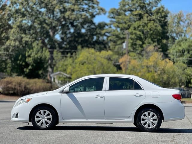 Used 2010 Toyota Corolla LE w/ All Weather Guard Pkg FWD image 8